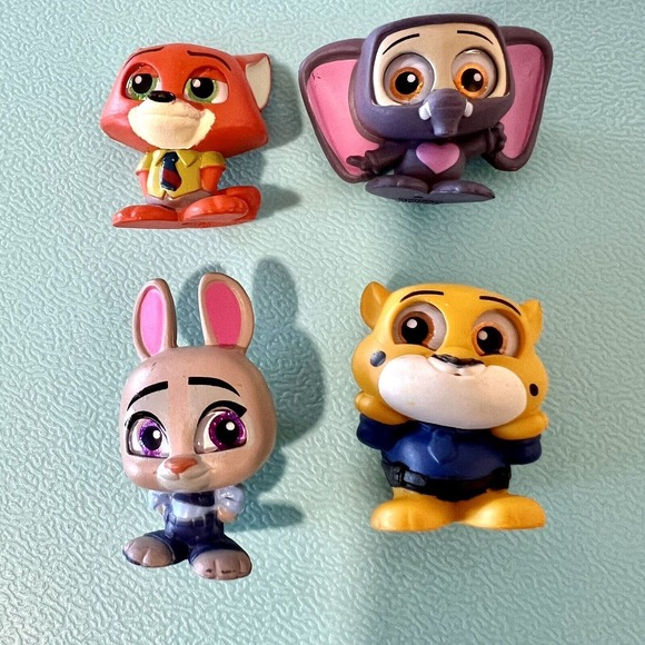 Lot Of Disney Doorables Figures Mixed Series Zooptopia - Judy Nick Clowhauser - Picture 1 of 6